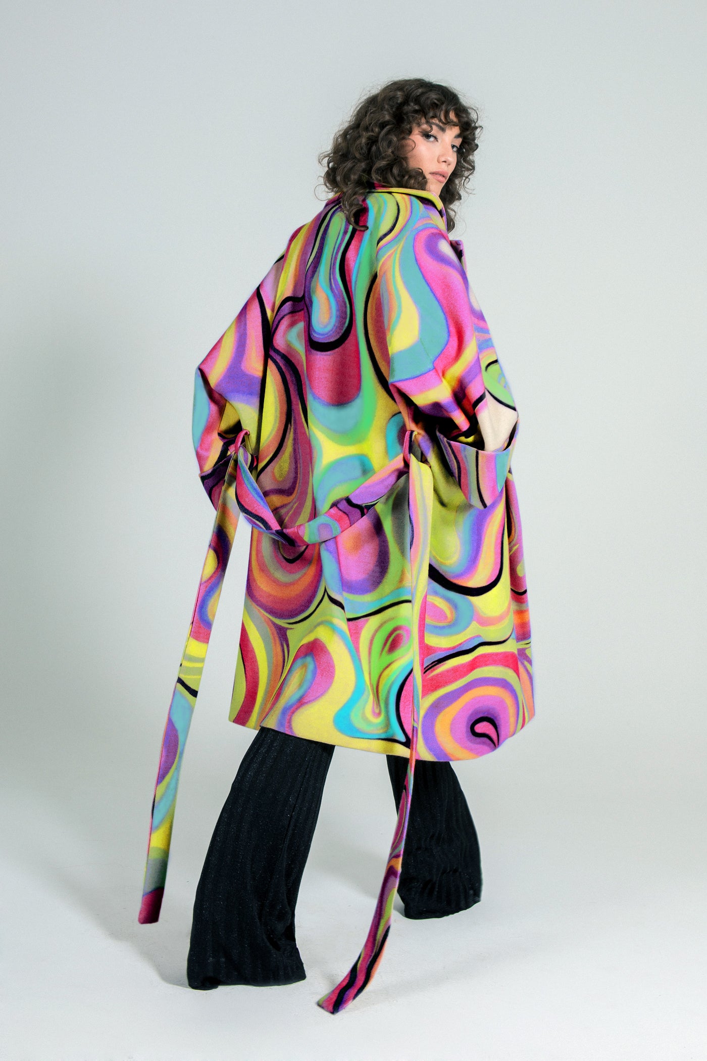 ABRIGO PASTEL PSYCHEDELIC